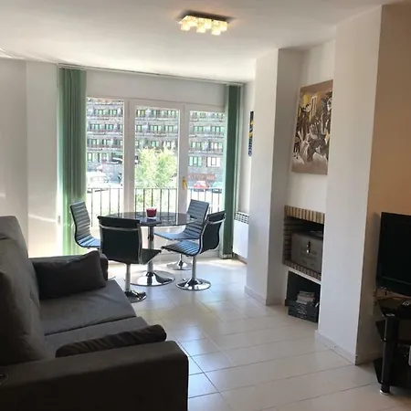 Dolce Vita In Amadeus Arinsal Apartment *